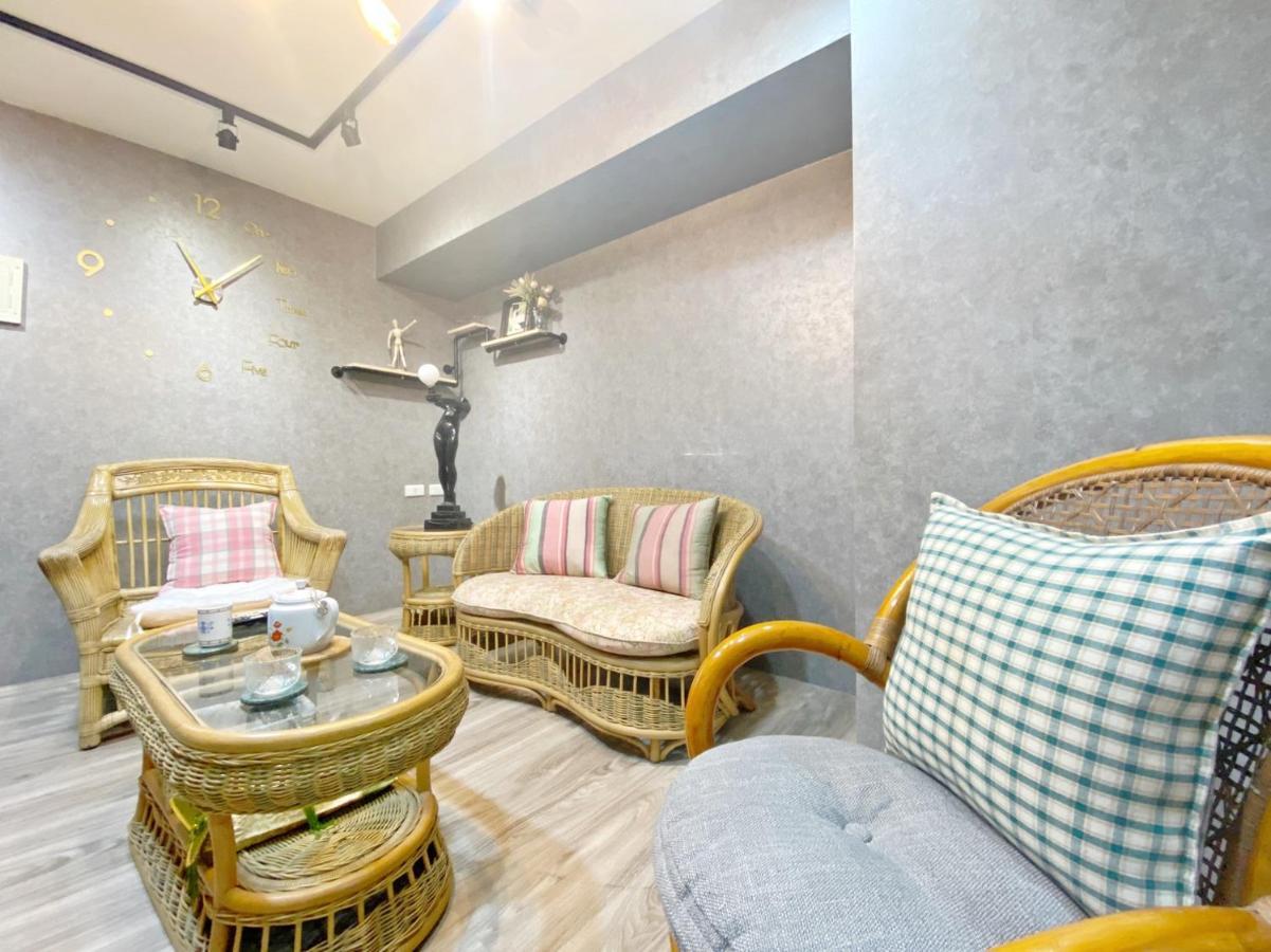Ferienwohnung Holayoyo Tainan Exterior foto