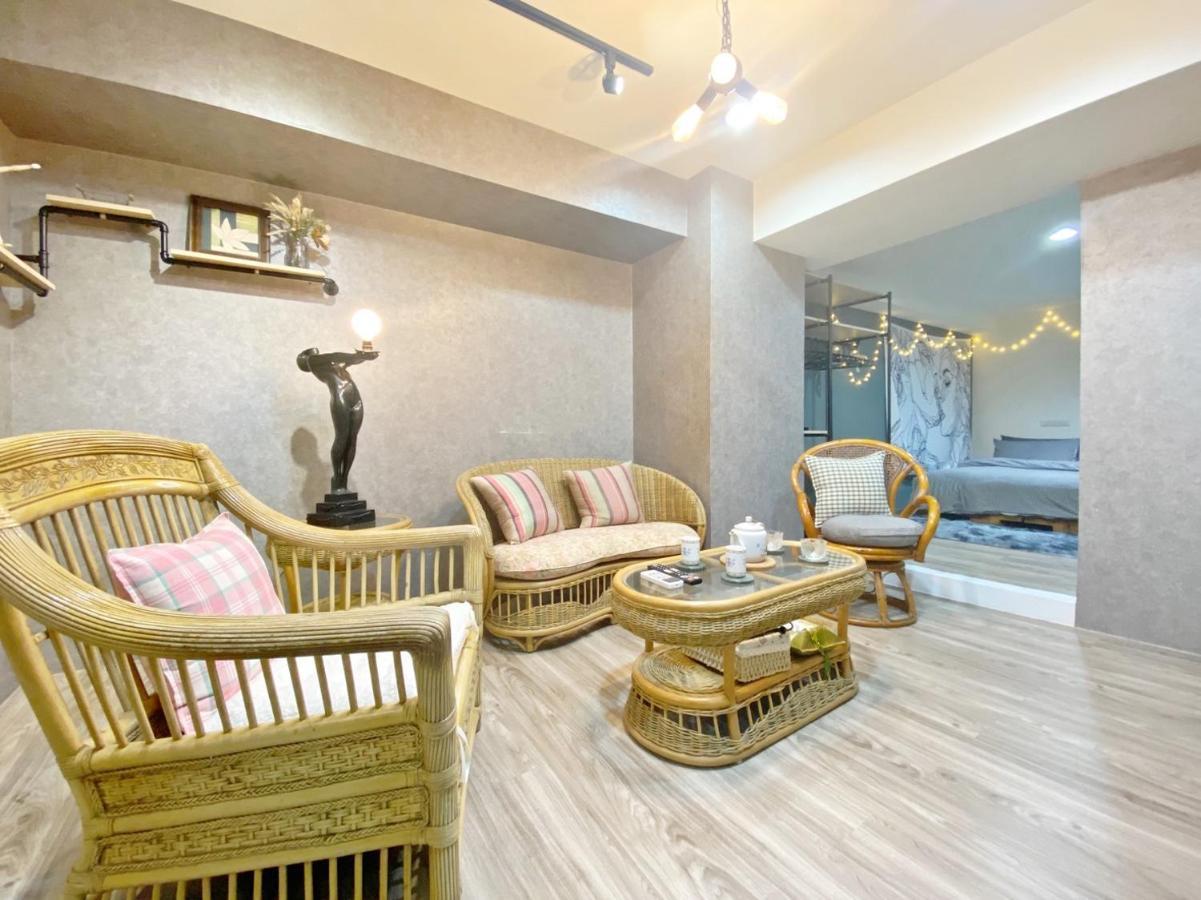 Ferienwohnung Holayoyo Tainan Exterior foto